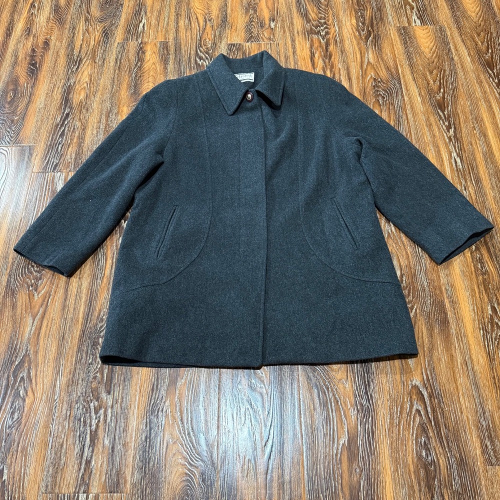 100% Lambswool Mackintosh New England Gray Coat Made in‎ USA Women M P Jacket